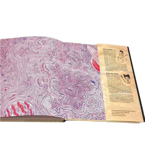 Lowriders in Space book - Picture 7 of 8